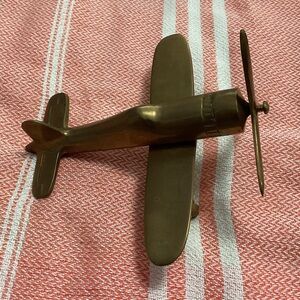 Vintage Brass WW11 spitfire propeller fighter plane desk paperweight collector